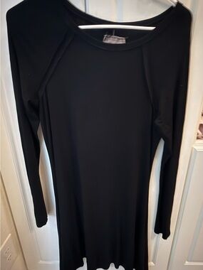 Alice + Olivia Black Long-Sleeve Bodycon Dress